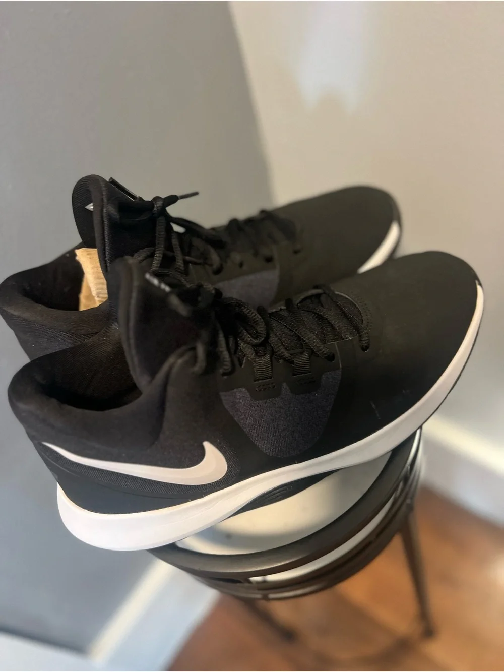 Nike classic performance